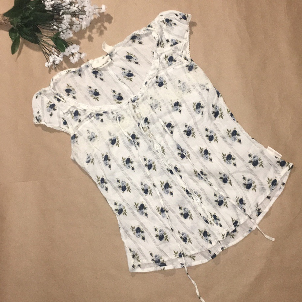 DNKY Floral blouse